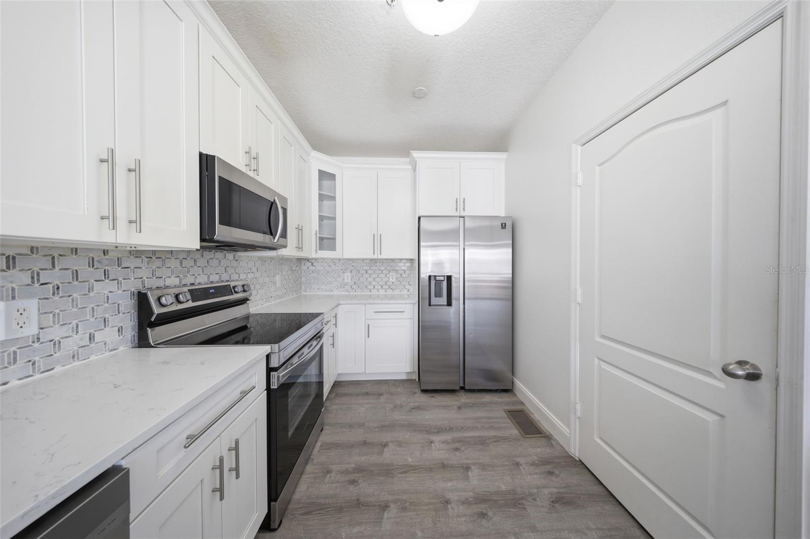 2276 Betsy Ross Ln #a Property Photo 8