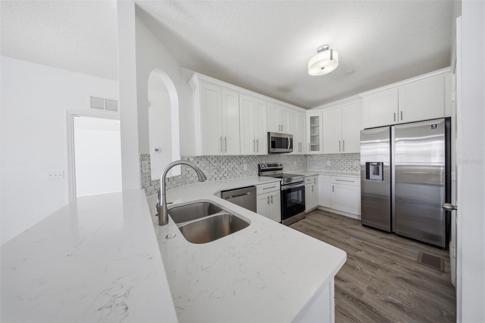 2276 Betsy Ross Ln #a Property Photo 9