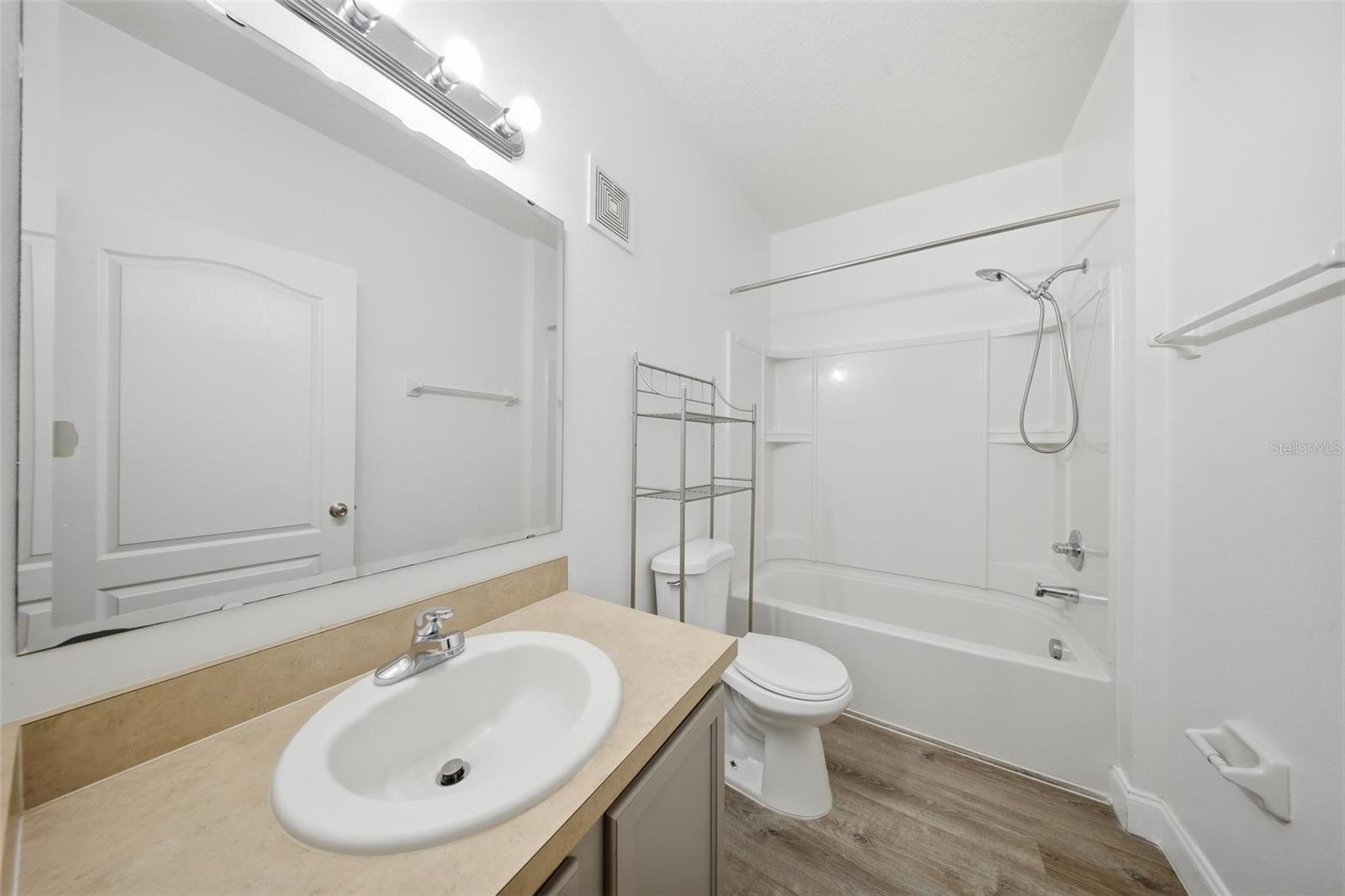 2276 Betsy Ross Ln #a Property Photo 26