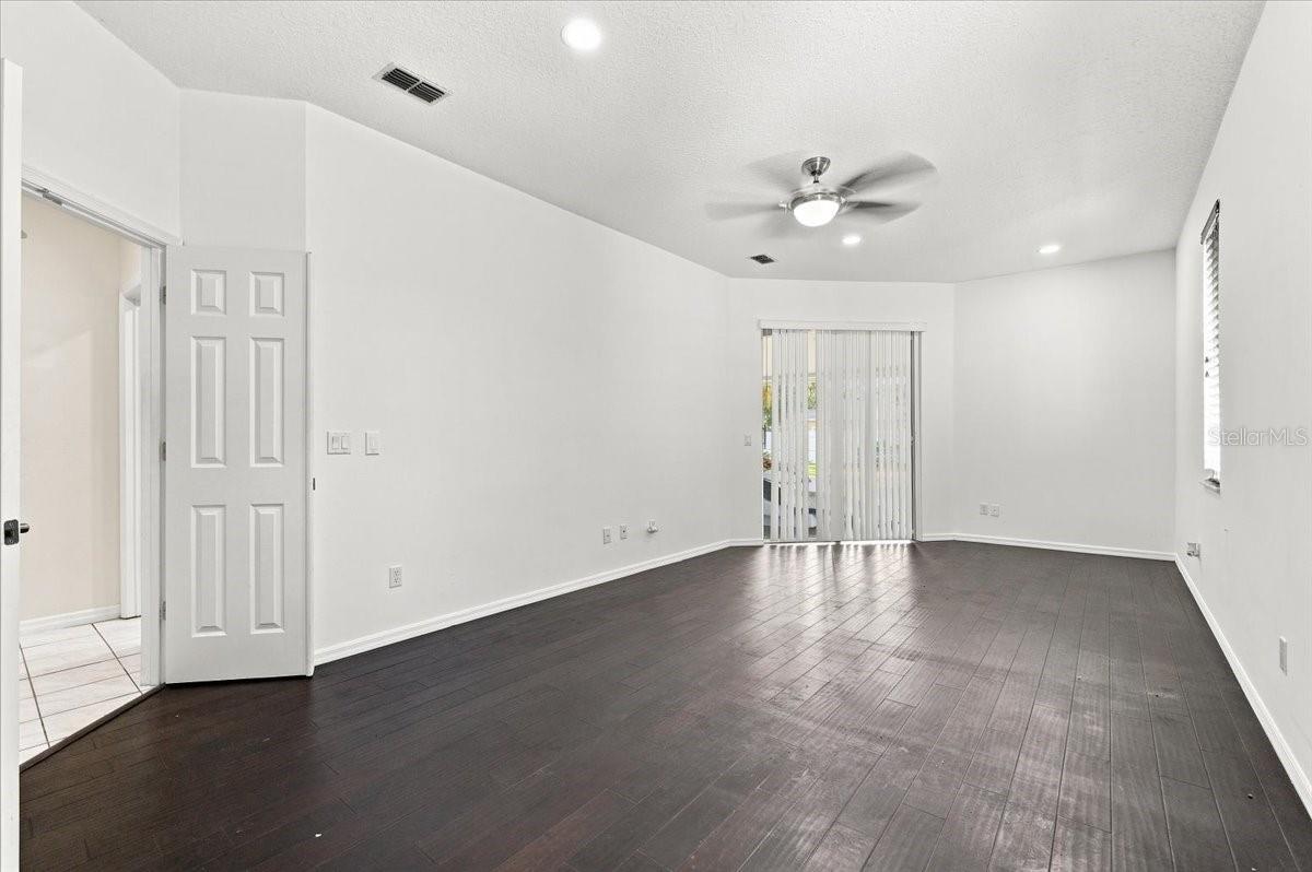 4736 Sudbury Dr Property Photo 14