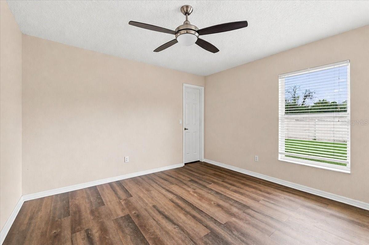 4736 Sudbury Dr Property Photo 21