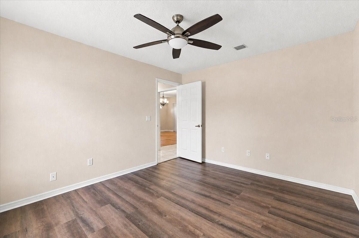 4736 Sudbury Dr Property Photo 26
