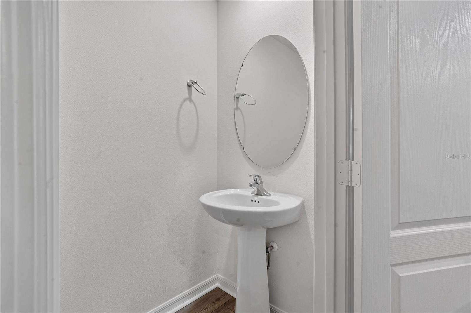 1556 Wynford Cir Property Photo 21