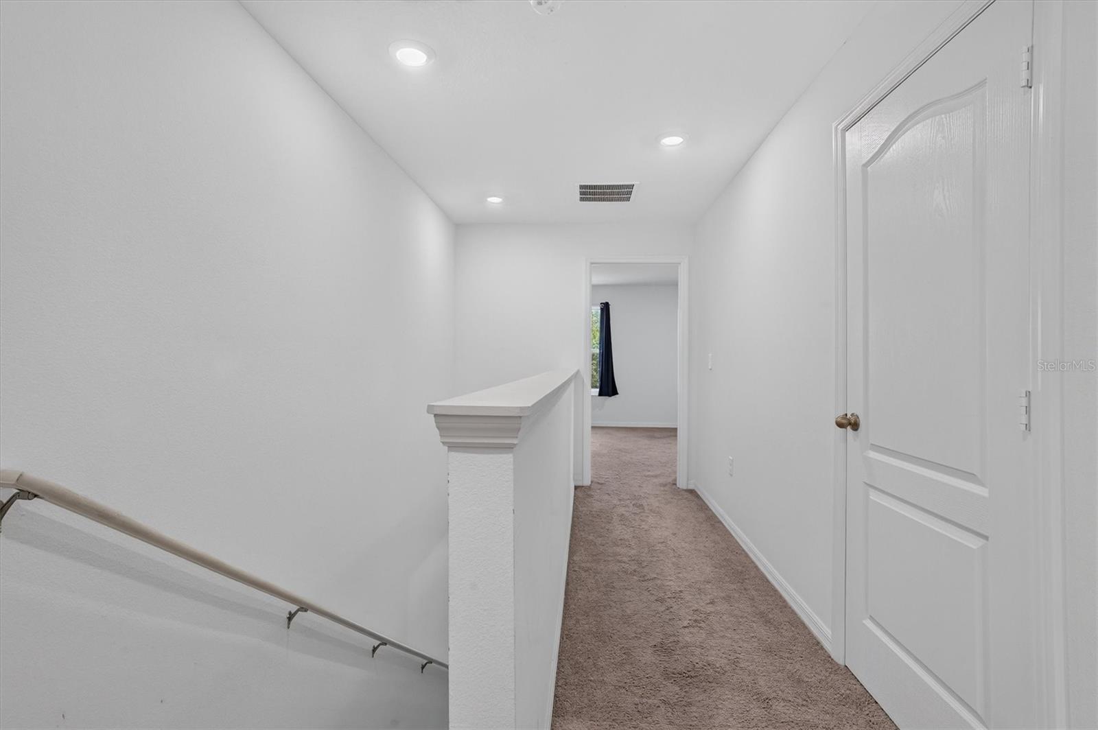 1556 Wynford Cir Property Photo 23