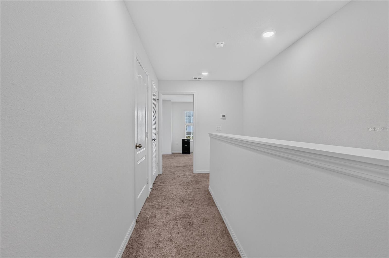 1556 Wynford Cir Property Photo 33