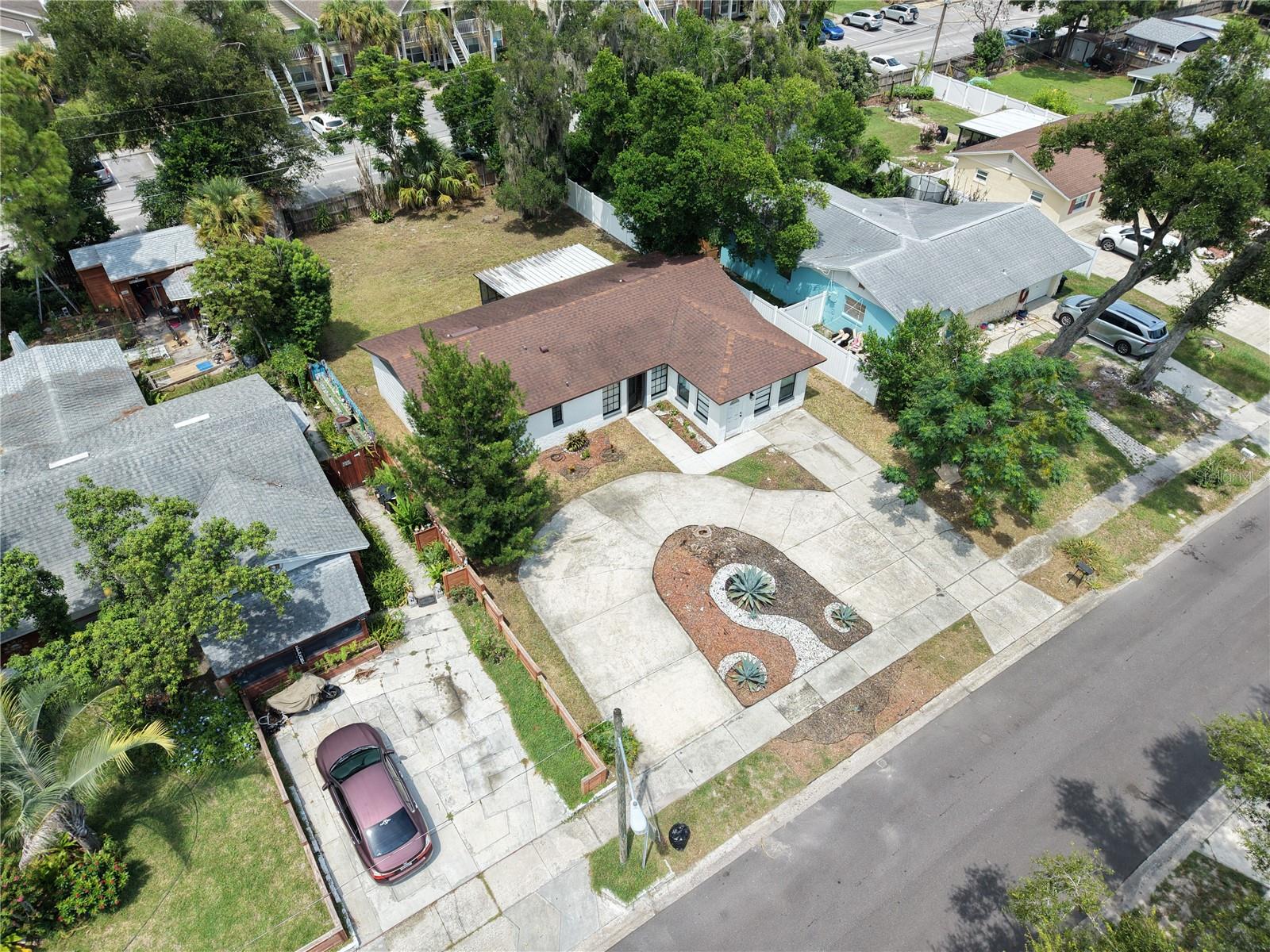 2181 Linden Rd Property Photo 34