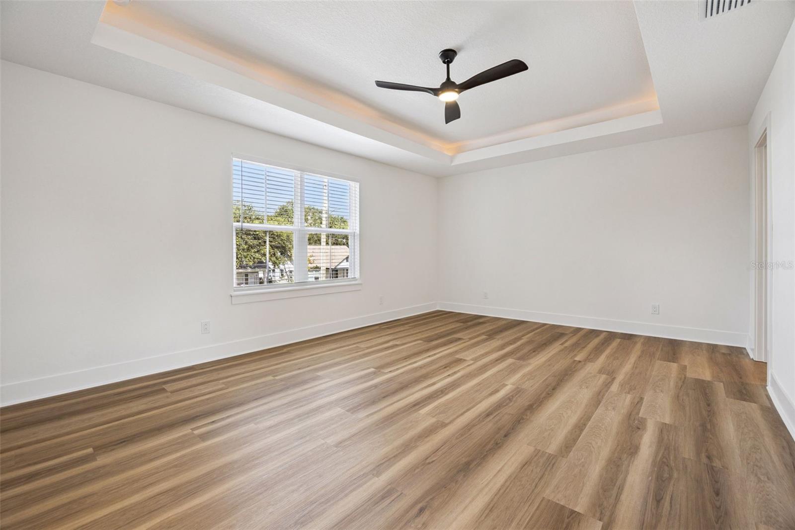 87 W Muriel St Property Photo 14