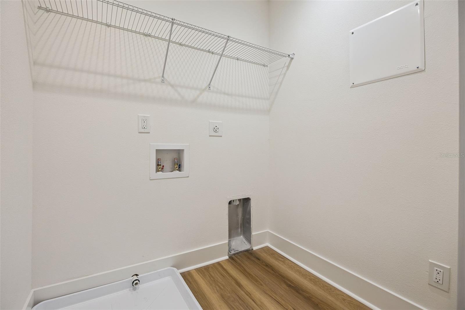 87 W Muriel St Property Photo 31