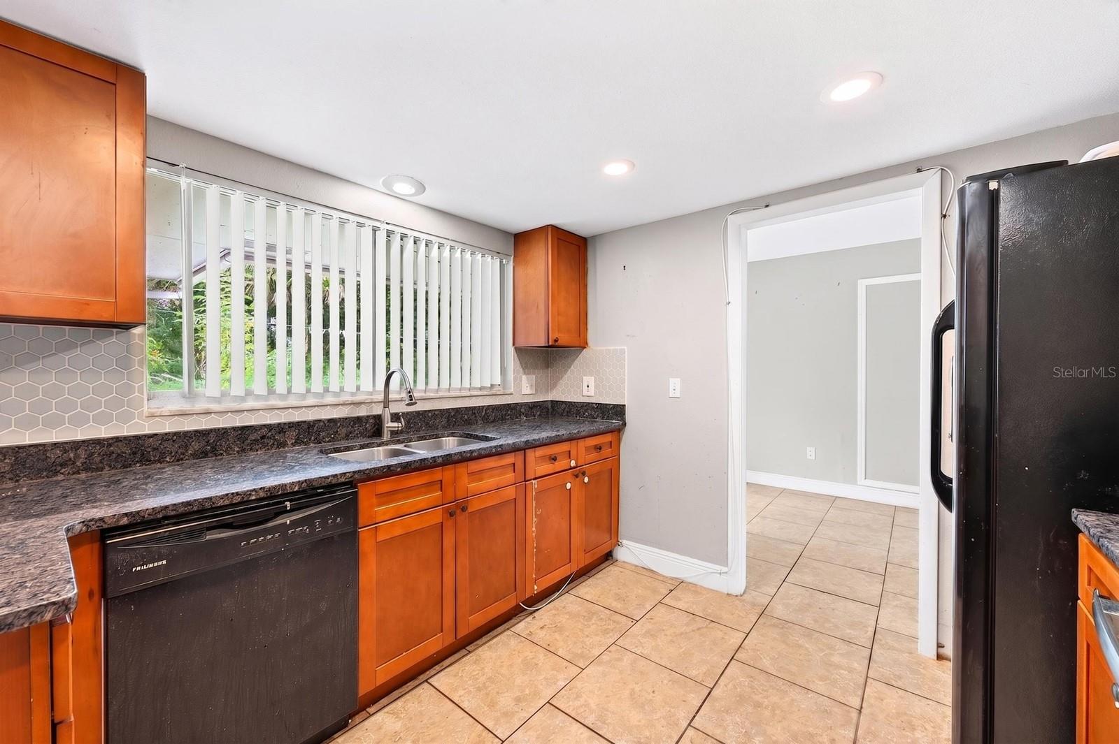 6045 Wedgewood Cir Property Photo 9