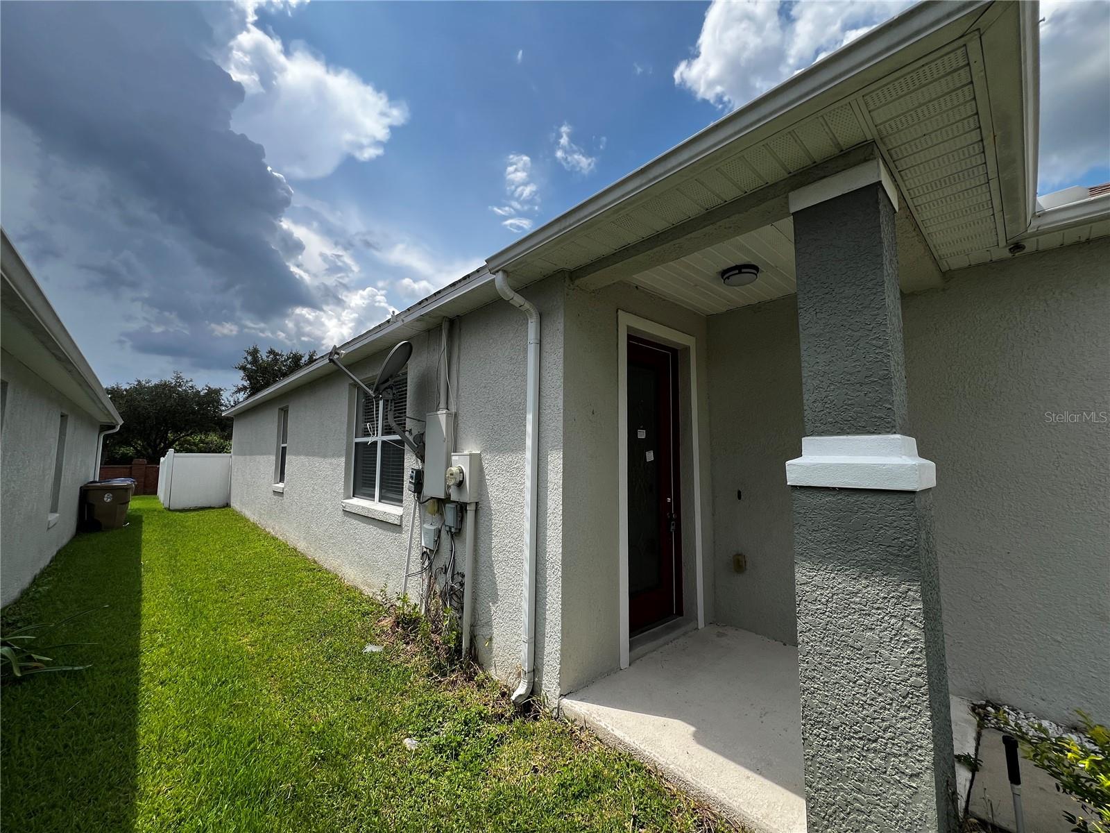 454 Janice Kay Pl Property Photo 3