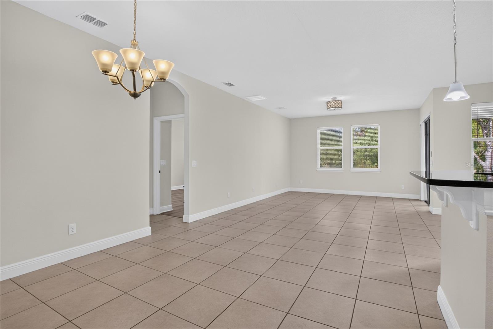 14656 Trapper Rd Property Photo 5