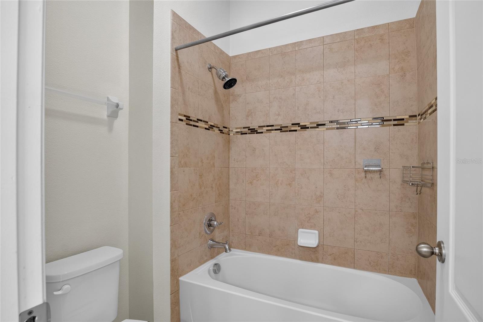 14656 Trapper Rd Property Photo 22
