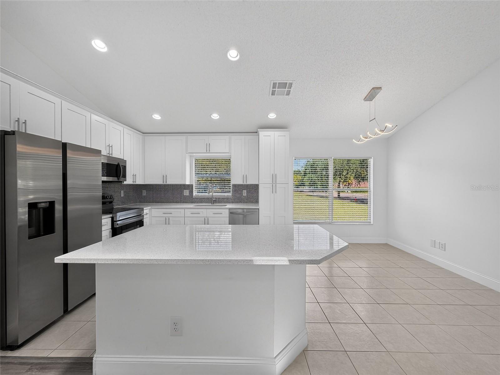 15943 Heron Hill St Property Photo 8