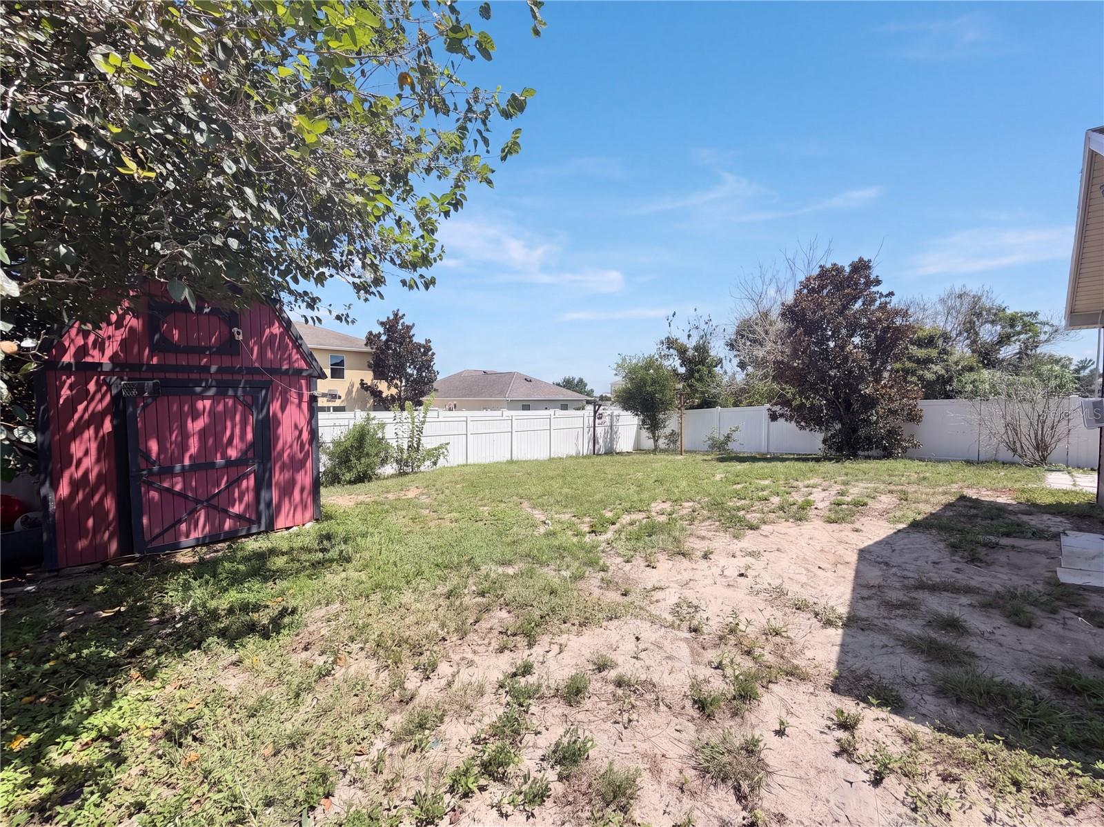 5604 Royal Hills Dr Property Photo 25