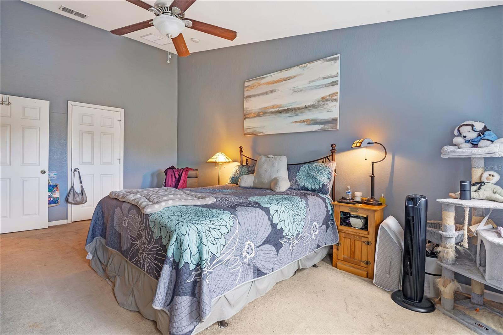 612 Shropshire Loop Property Photo 13