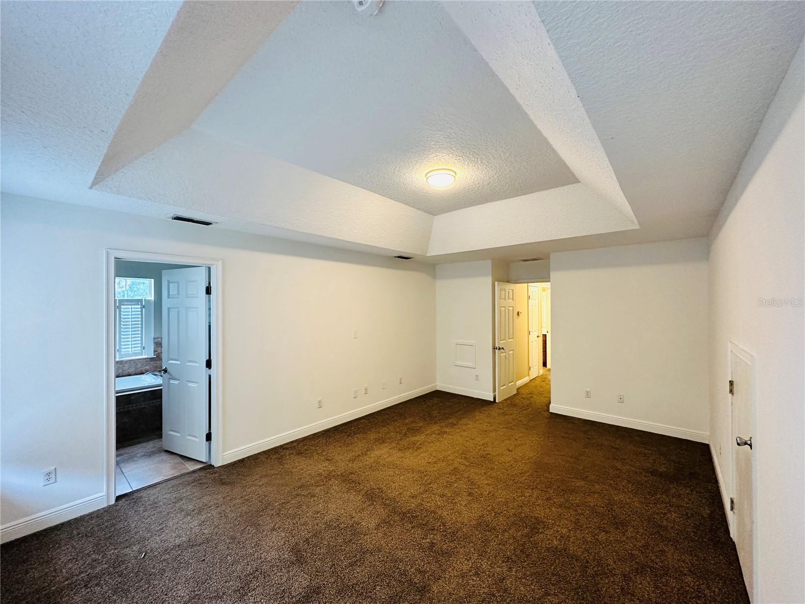 438 Palm Dr Property Photo 30