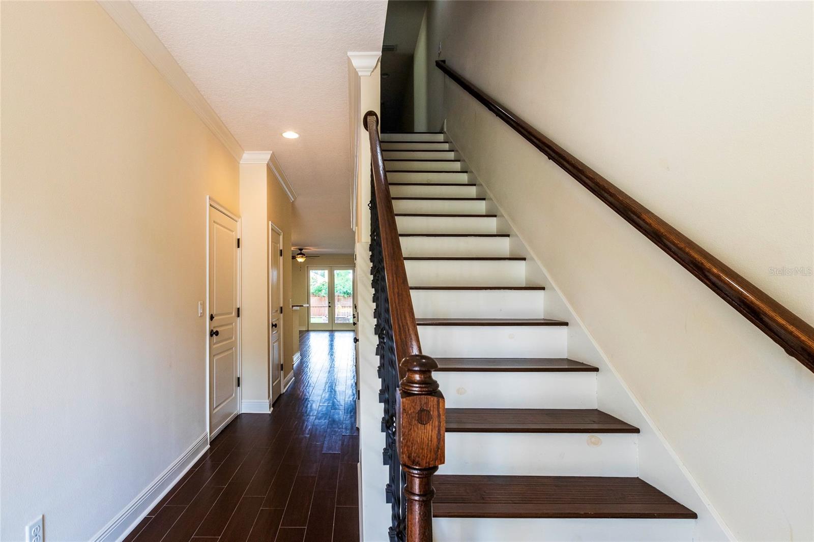 1407 E Muriel St Property Photo 3