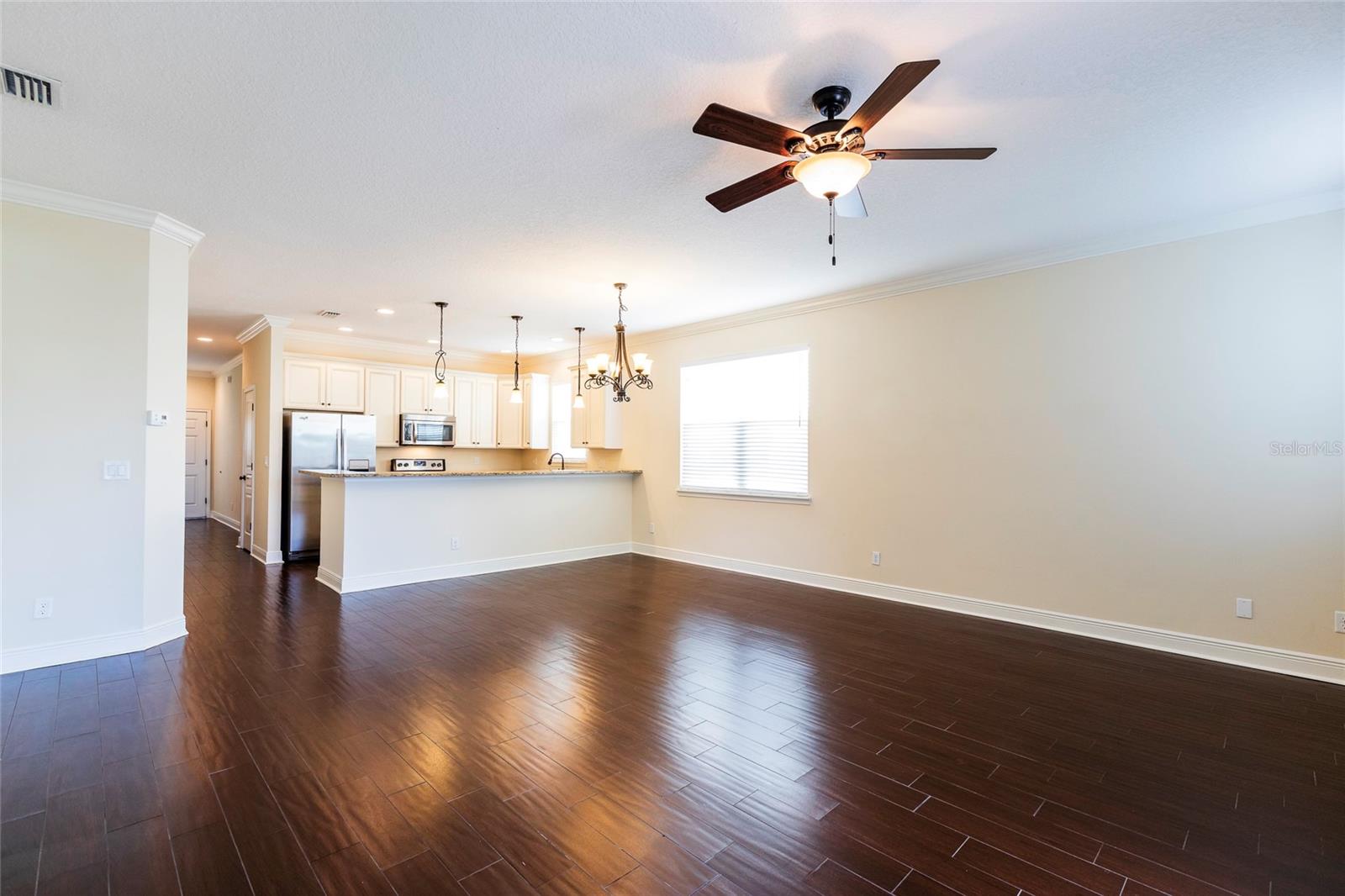 1407 E Muriel St Property Photo 8
