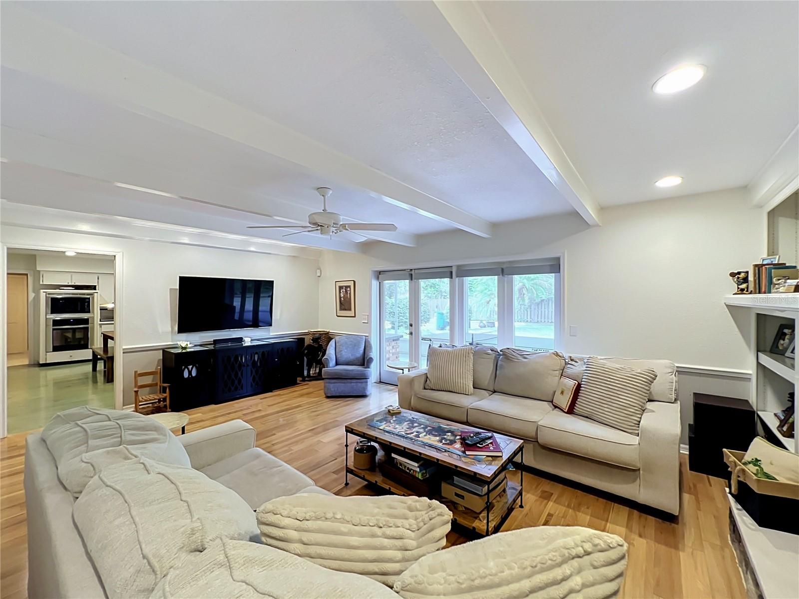 1319 Buckwood Dr Property Photo 15