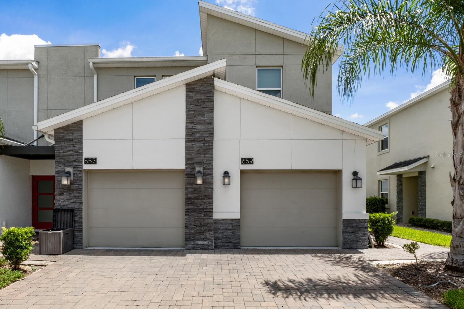 659 OCEAN COURSE AVE Property Photo 1