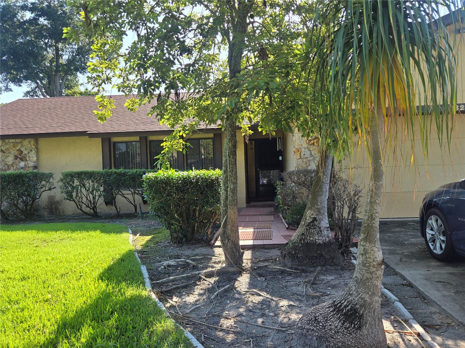 827 Rill Dr Property Photo 2