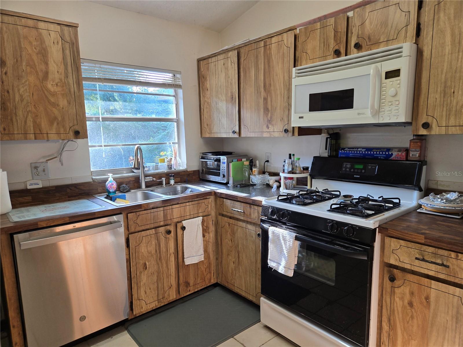 827 Rill Dr Property Photo 10
