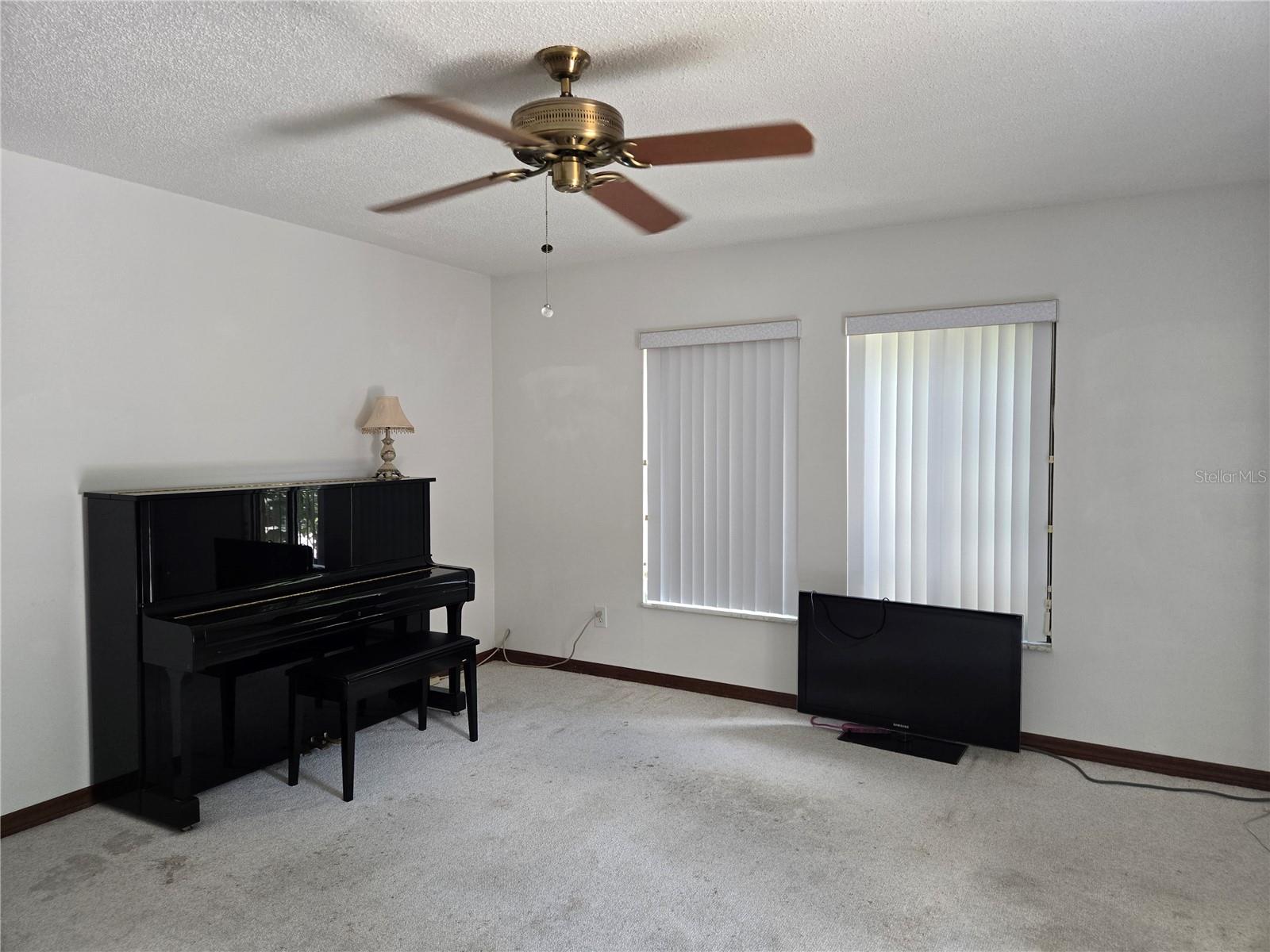 827 Rill Dr Property Photo 11
