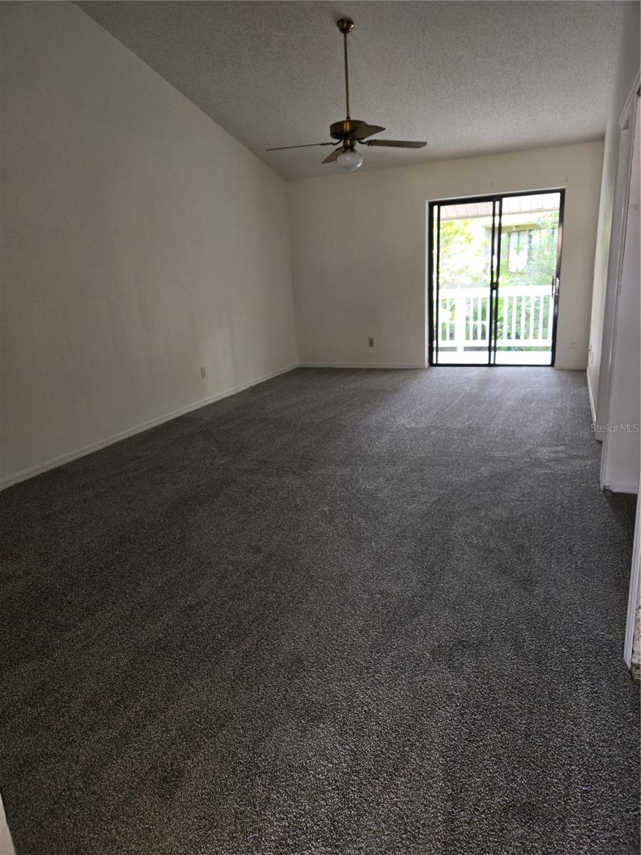 133 Crown Point Cir #133 Property Photo 11