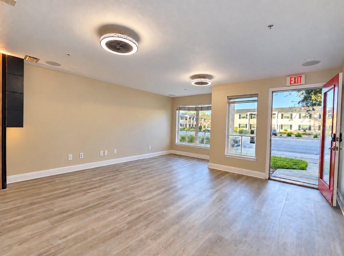 130 S Bumby Ave #unit A Property Photo 9