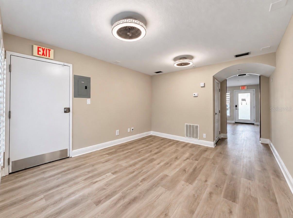 130 S Bumby Ave #unit A Property Photo 11
