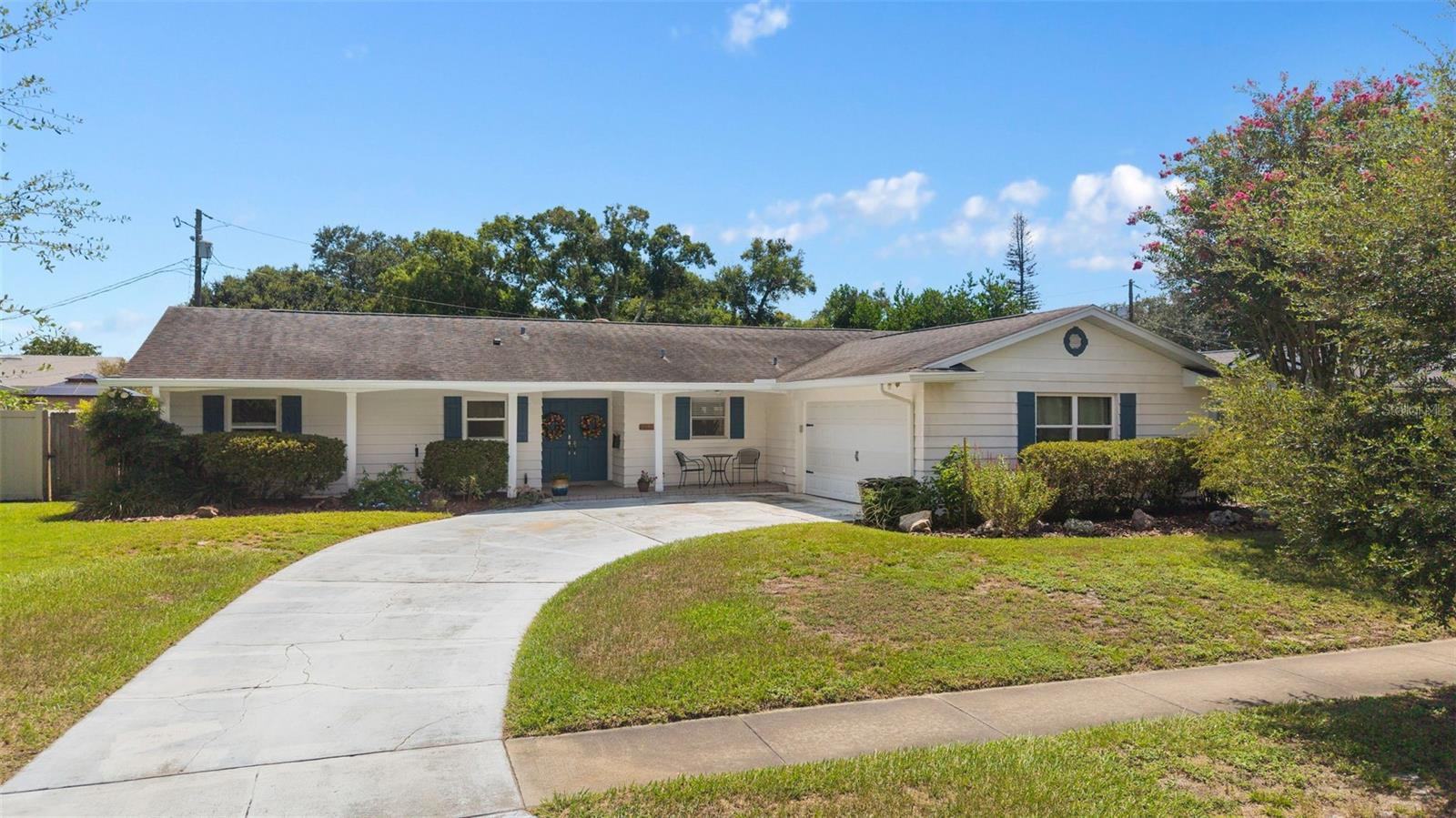 2824 Prince John Rd Property Photo 1