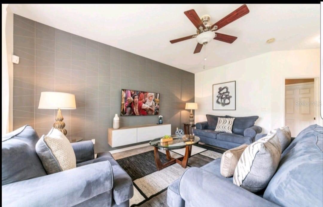 O6435717 Property Photo 6