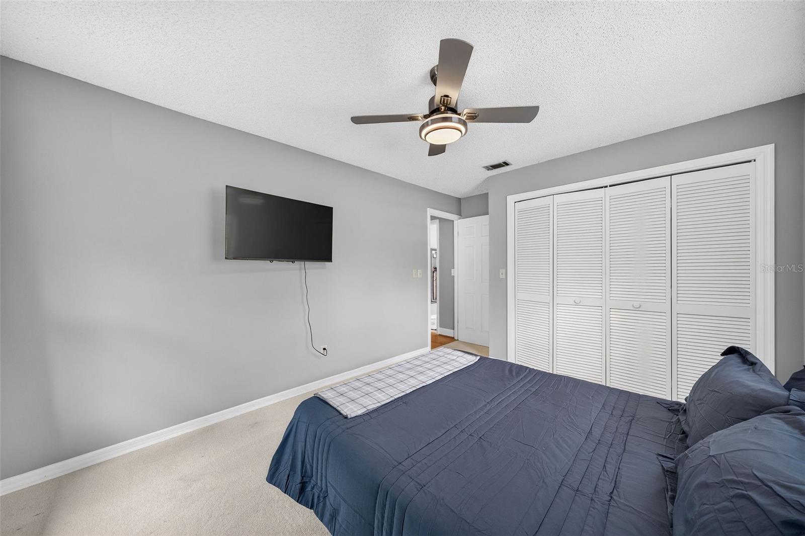 2260 W Classic Court Property Photo 54