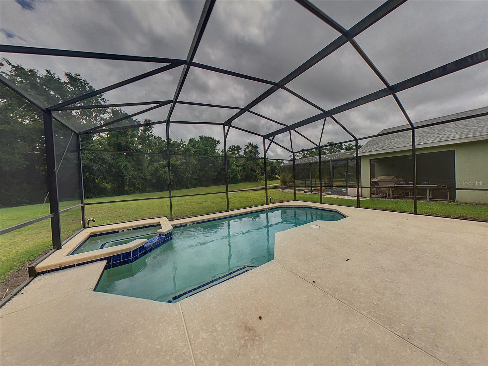 124 Hammock Ct Property Photo 11