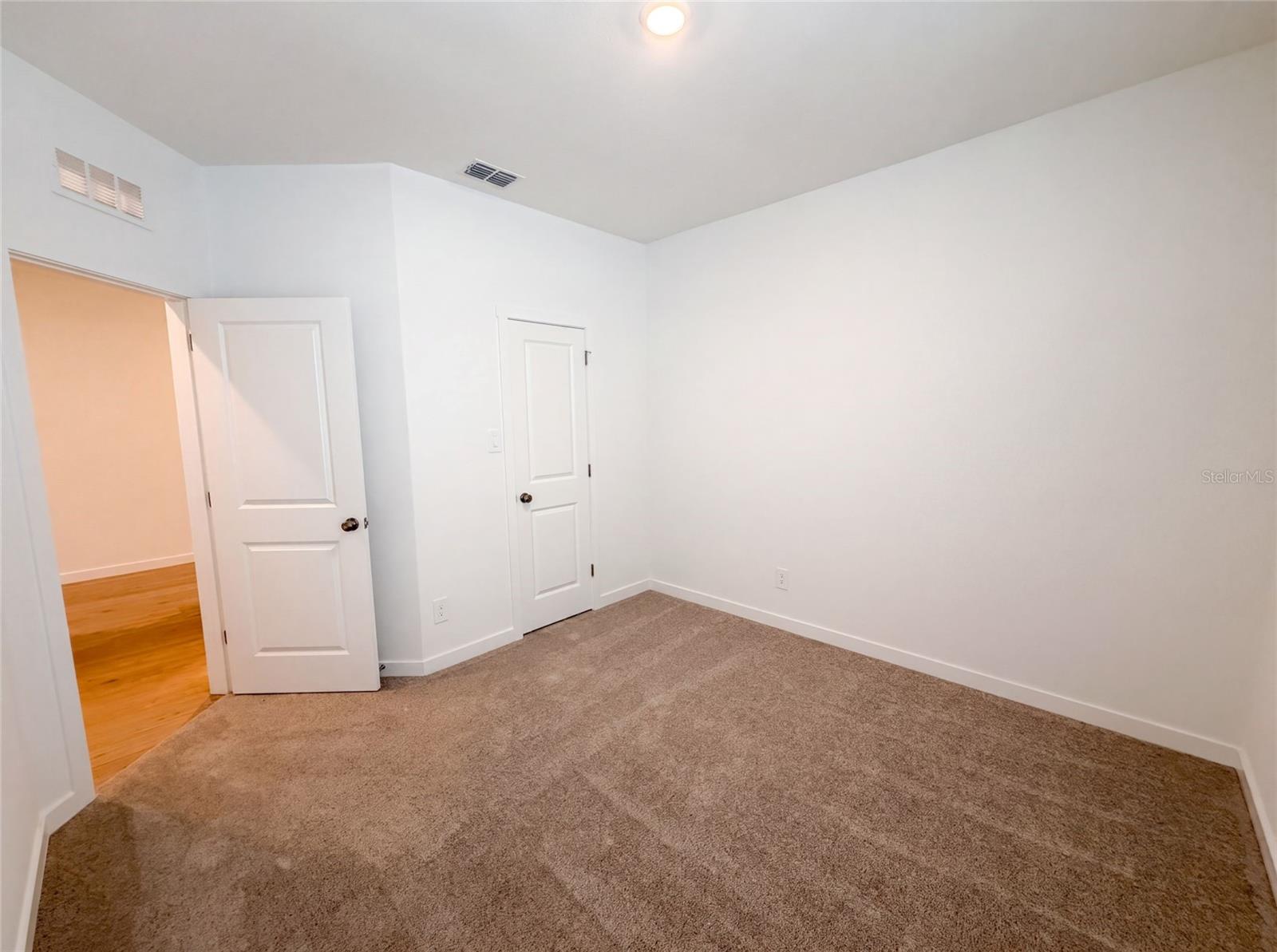 347 Puma Loop Property Photo 10