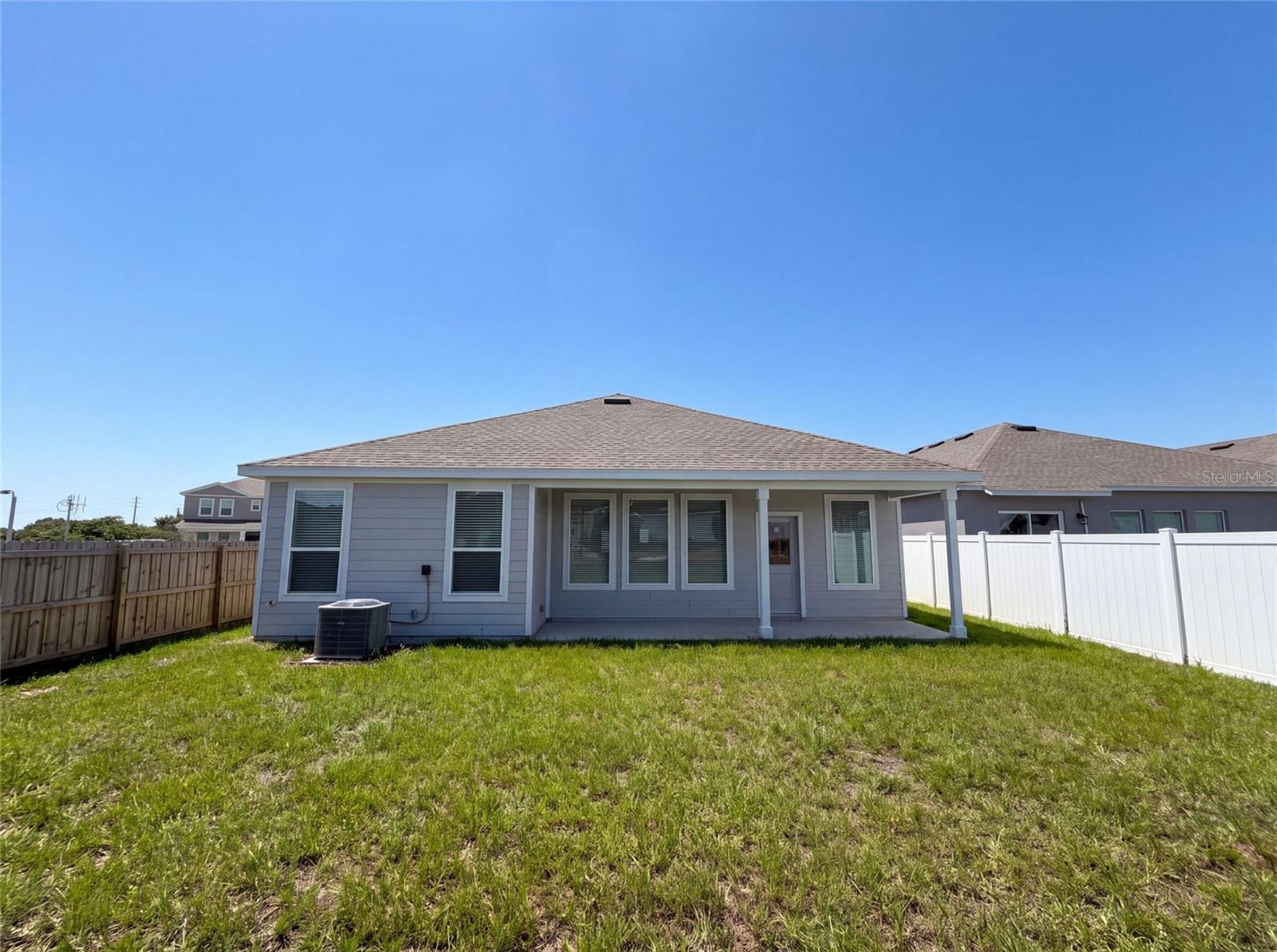 347 Puma Loop Property Photo 18