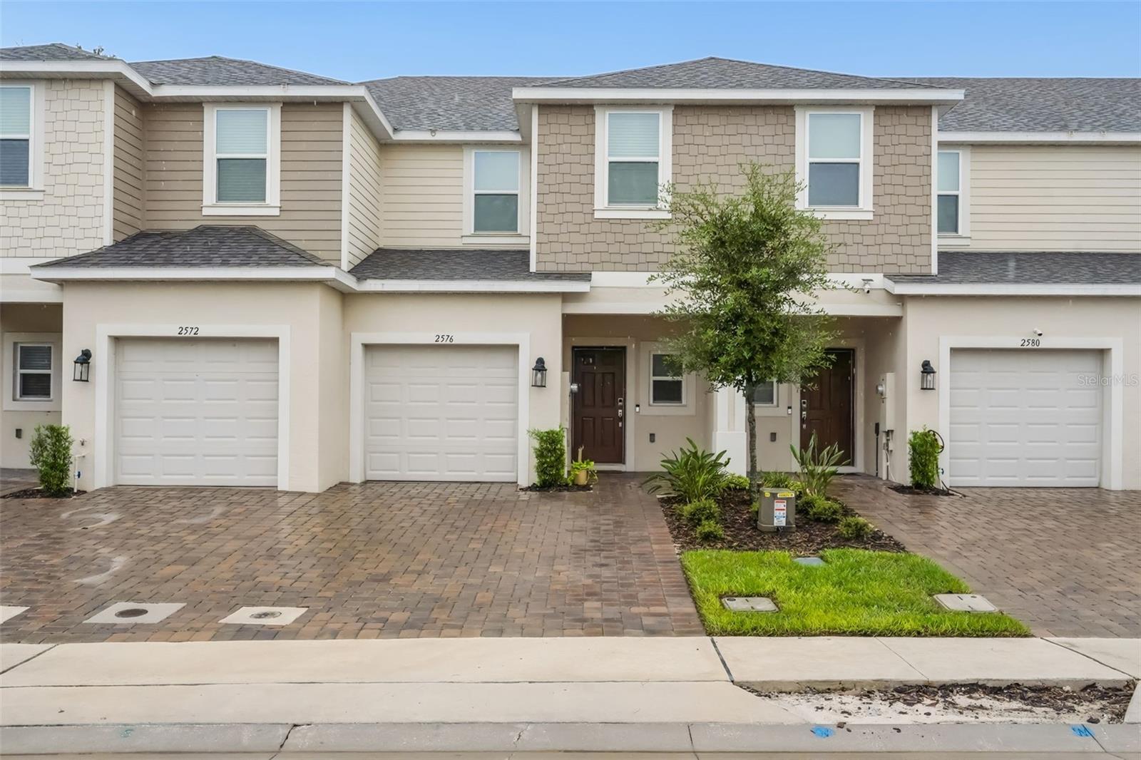 2576 PENGUIN BLVD Property Photo 1