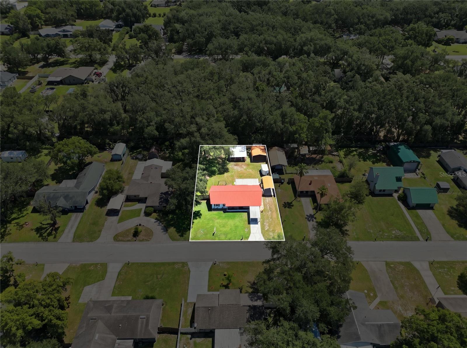 6312 Sweetwater Dr E Property Photo 4