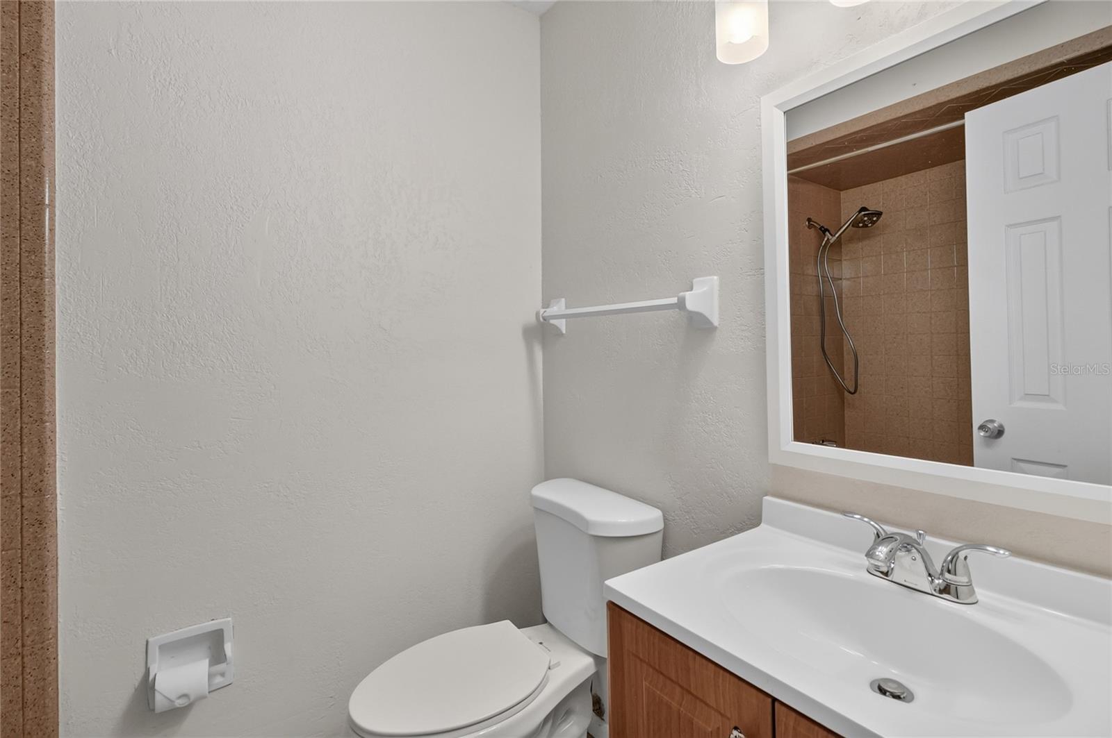 6312 Sweetwater Dr E Property Photo 23