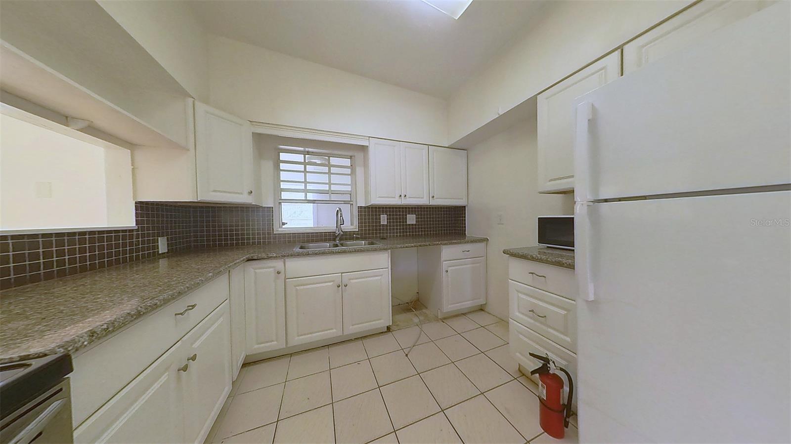 120 Kay Ln Property Photo 14