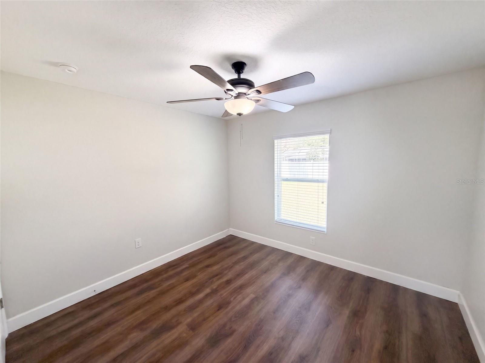 11413 Sand Hill Ave Property Photo 14