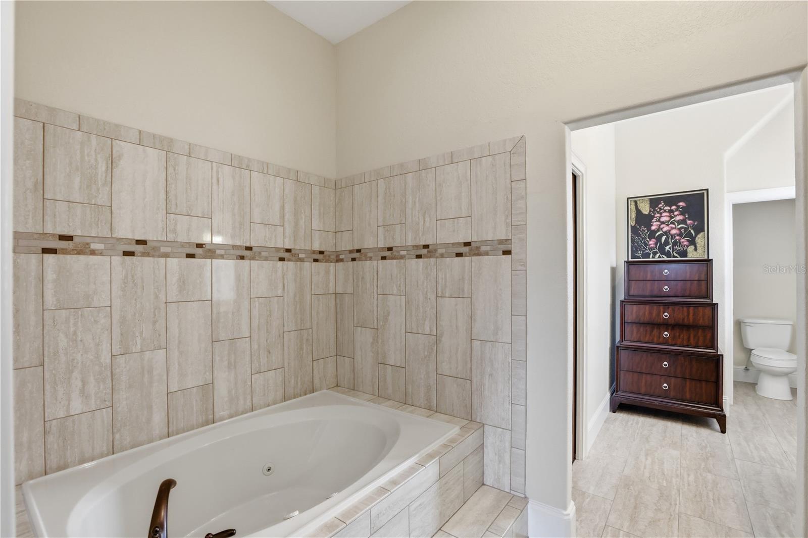 2537 Stoneview Rd Property Photo 29
