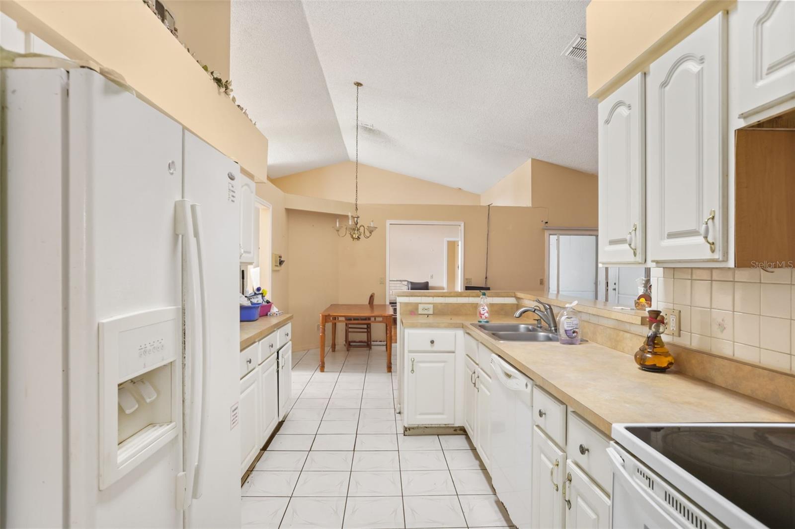 12547 Westhope Dr Property Photo 11