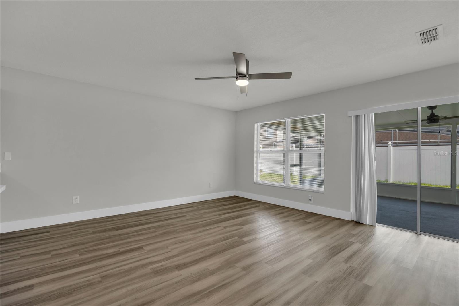 13032 Ruidosa Loop Property Photo 4