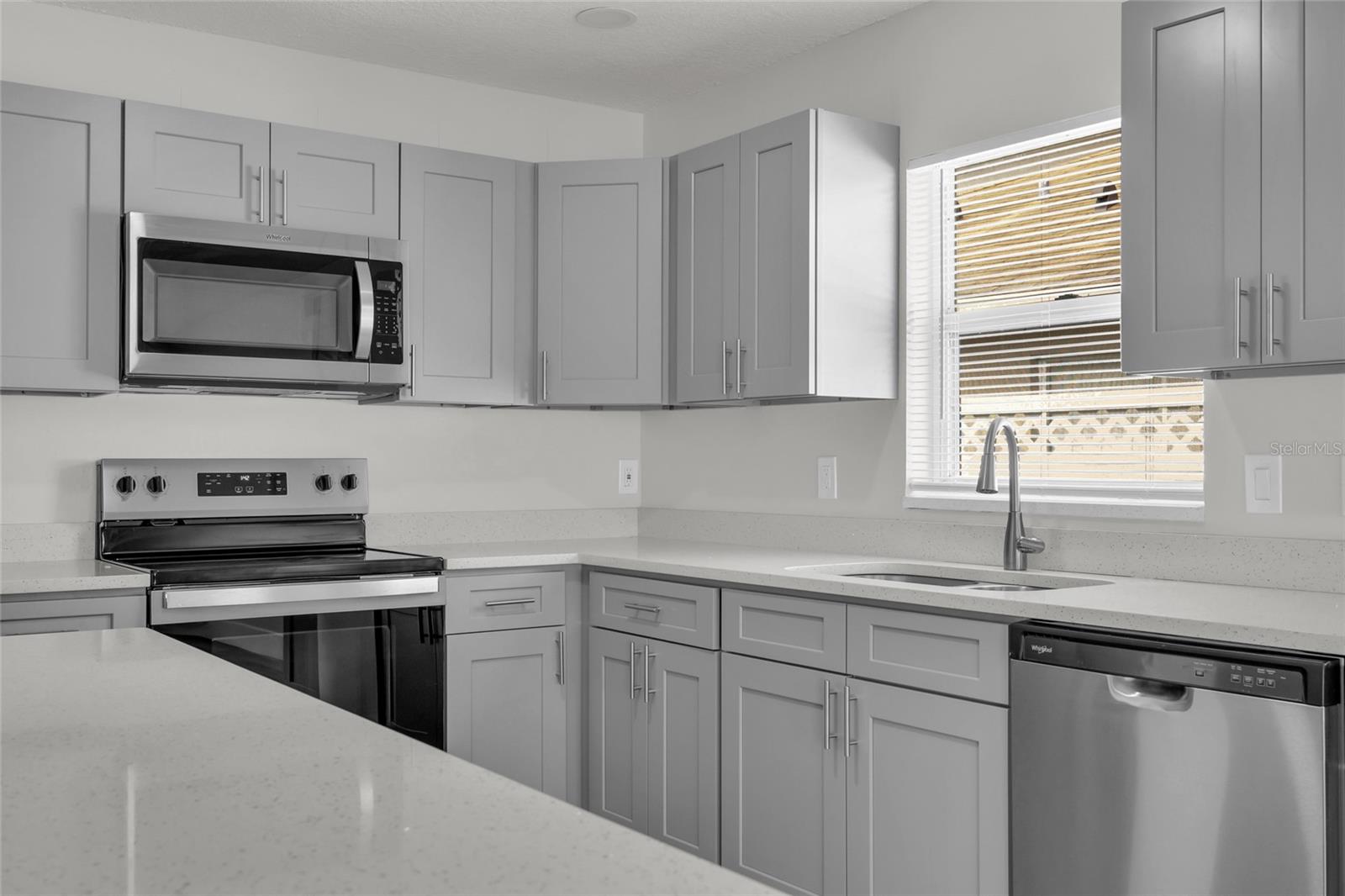 13032 Ruidosa Loop Property Photo 8