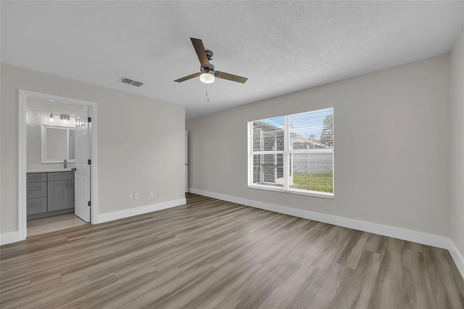 13032 Ruidosa Loop Property Photo 10
