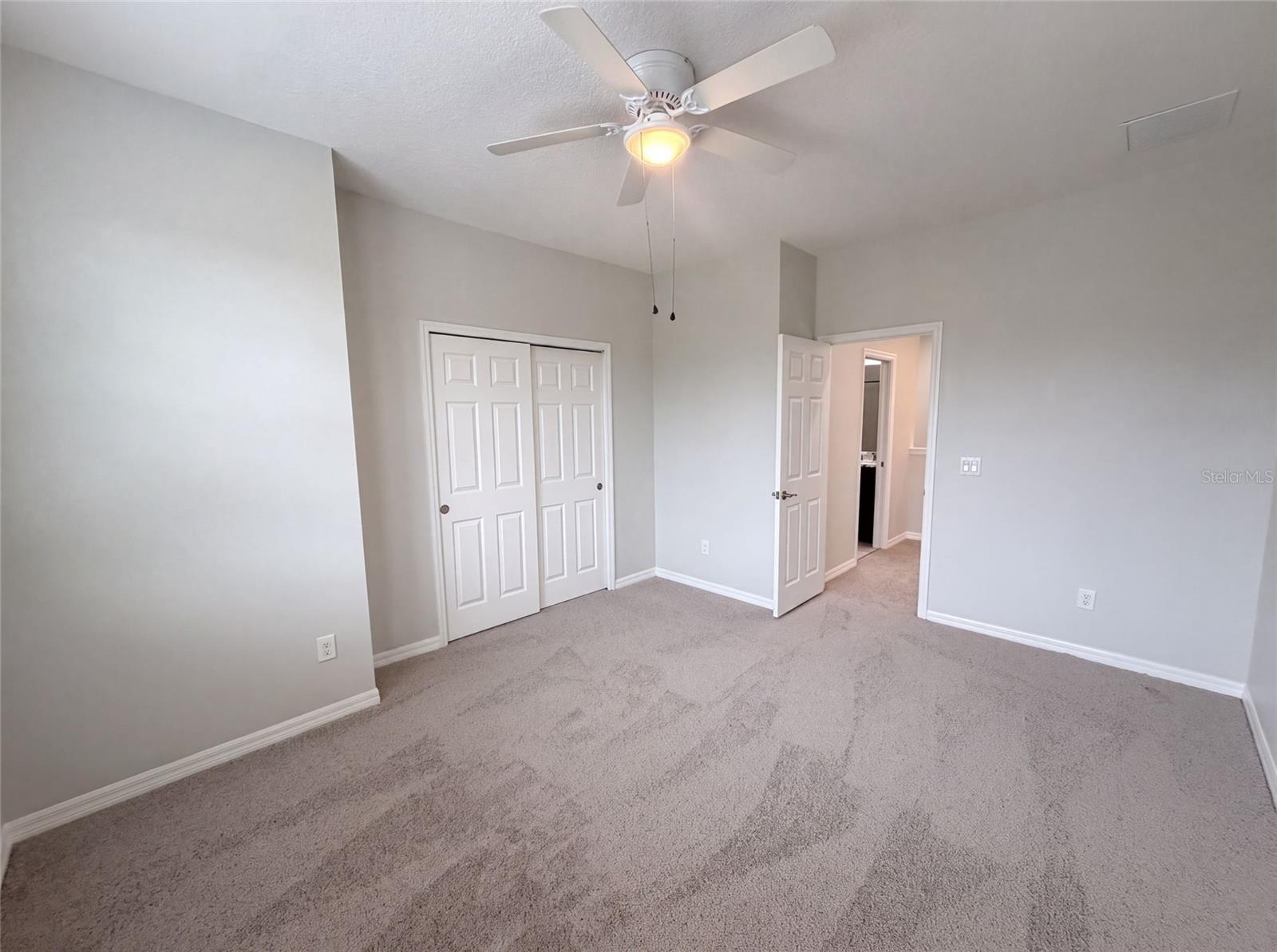 4848 Wandering Way Property Photo 15