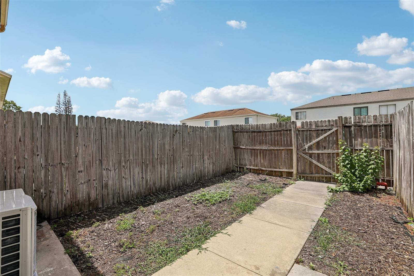12059 Tift Cir Property Photo 18