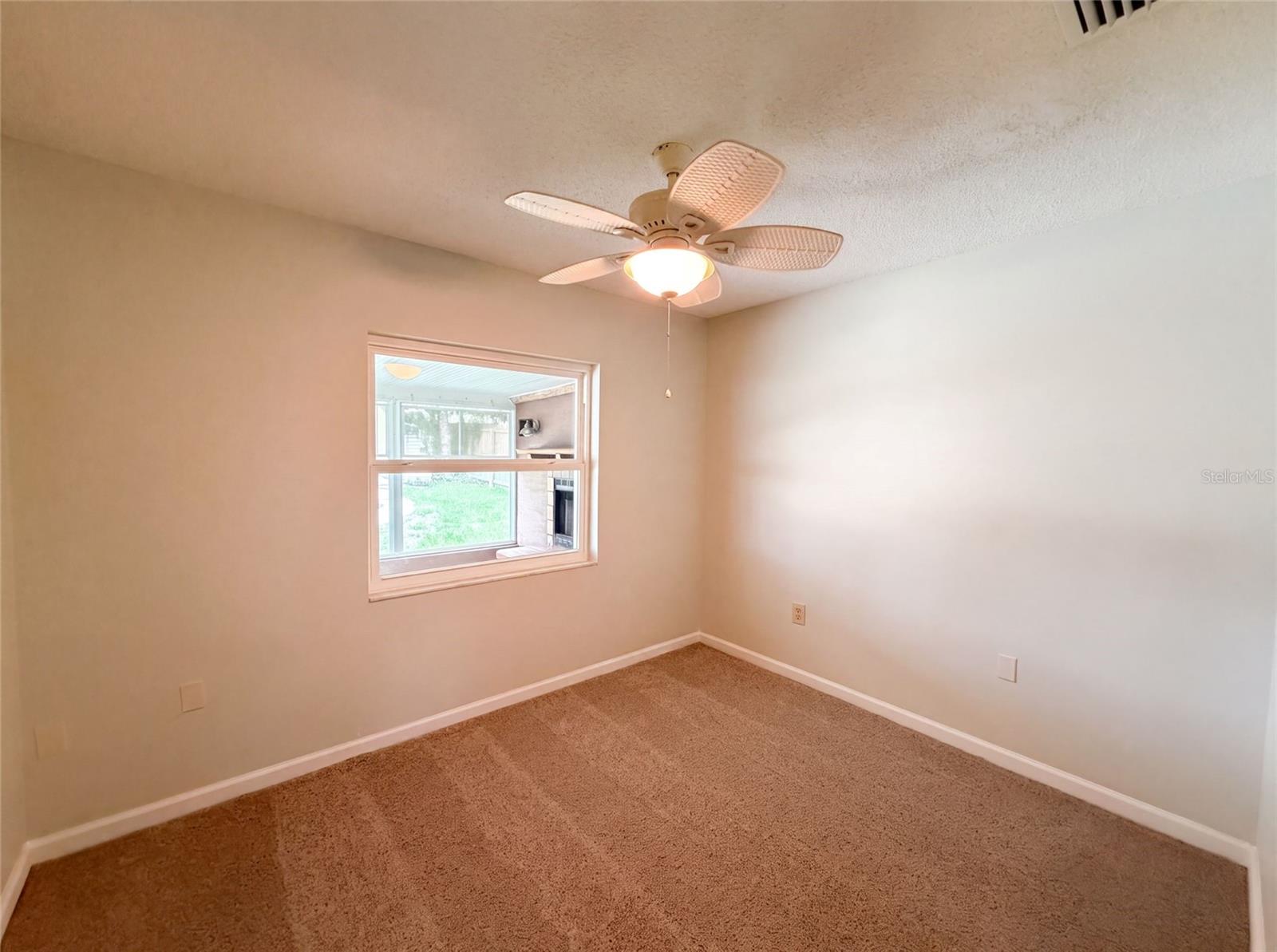 466 Leland Dr Property Photo 13