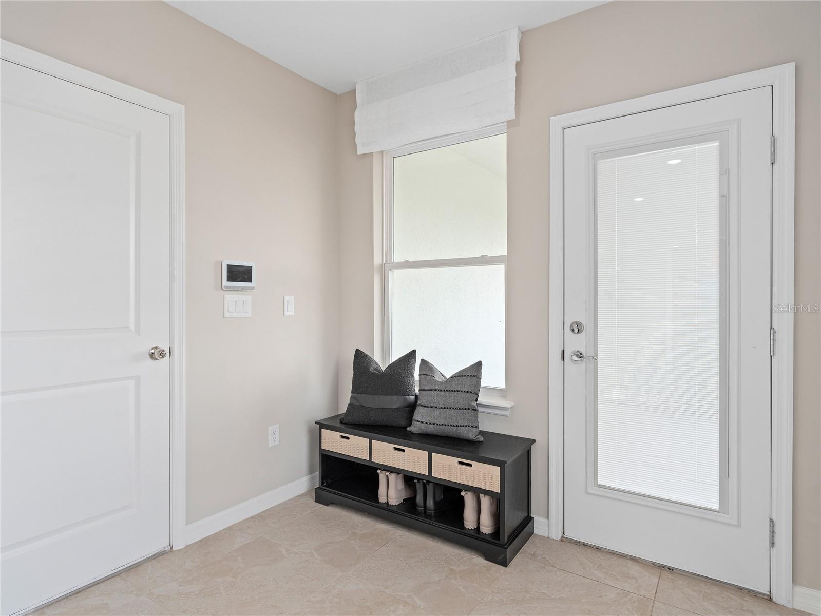 10710 Leafy Laurel Street Property Photo 24